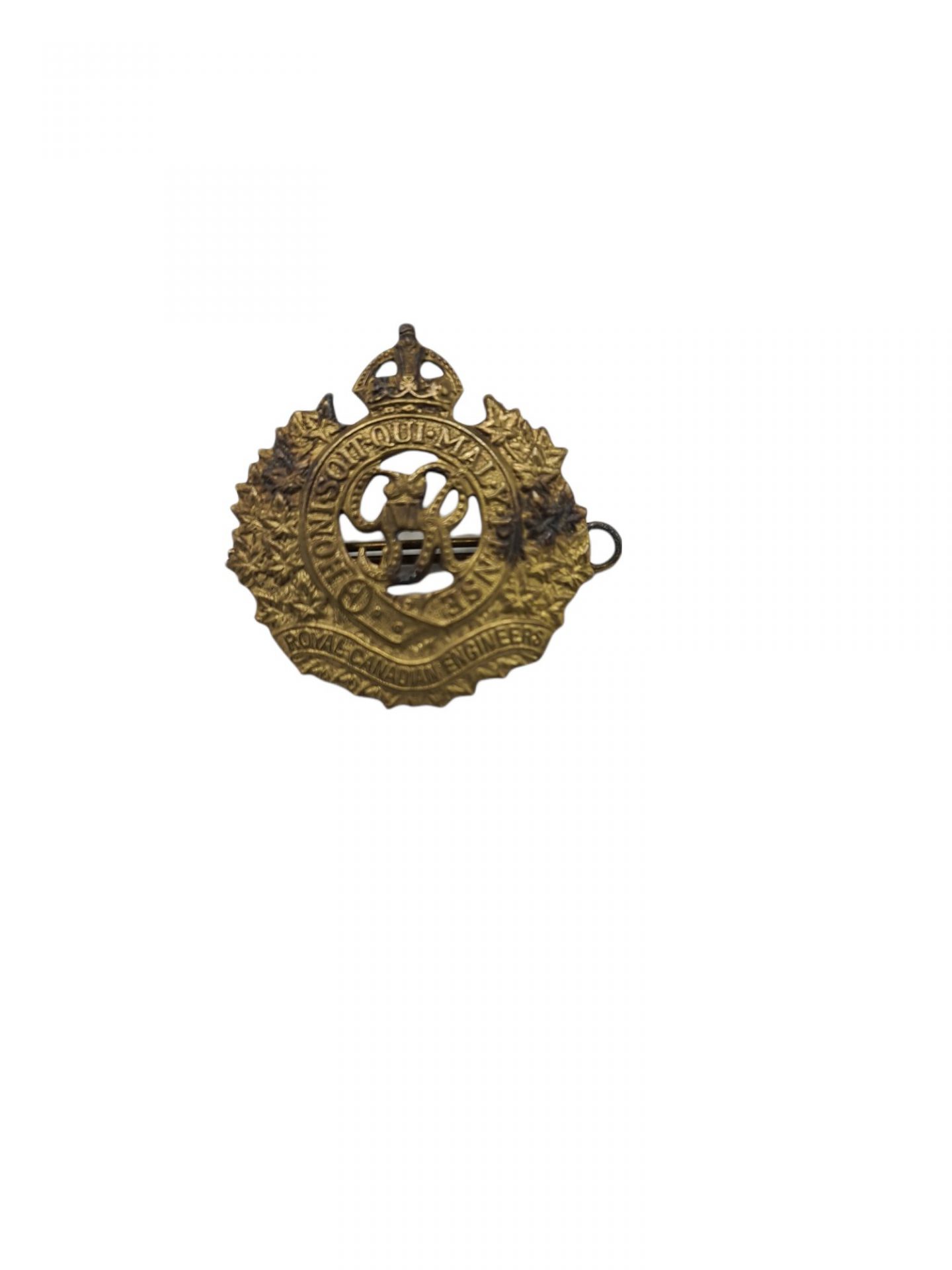 Canadian ww2 royal canadian engineers cap badge emblem