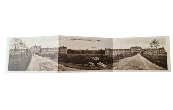 Mobilisatie ansichtkaart drieluik infanterie kazerne en kantine Ede 10 RI 1931